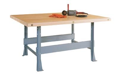 DIVERSIFIED WOODCRAFTS SHAIN 4-Station Workbench w/0 vises (Quick Ship)