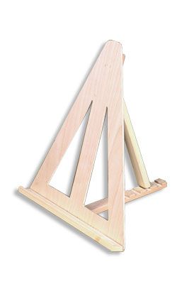 American Easel Wahkeena Triangle Easel