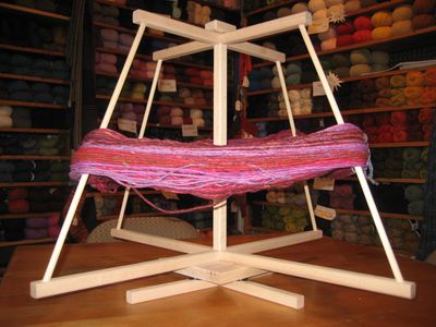 BEKA Yarn Swift