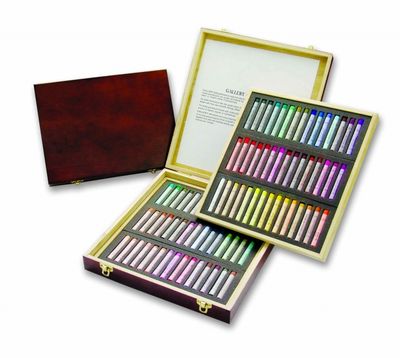 Gallery Artist 90 pc Extra Fine Pastel in Wooden Case