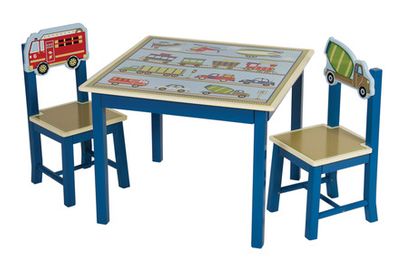 Guidecraft Moving All Around Table & Chairs Set