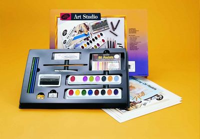 JON GNAGY ART STUDIO SET - Click to enlarge