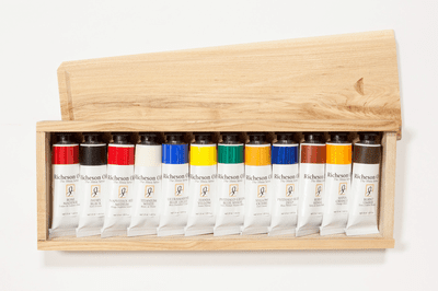 RICHESON Signature Oil Set/12 In Wooden Box