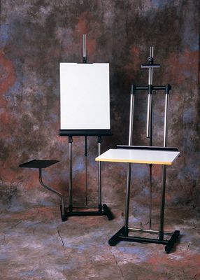 THE MAESTRO Easel by RICHESON