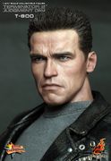 Hot Toys Terminator 2 Judgment Day T-800 "Sold Out"