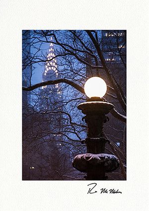 Chrysler Building Vintage Street Lamp Boxed Fine Art NYC Christmas Cards