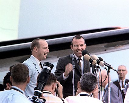 Gemini 5 Crew News Conference Photo Print