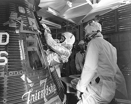 Mercury Atlas 6 John Glenn Enters Friendship 7 Spacecraft Photo Print