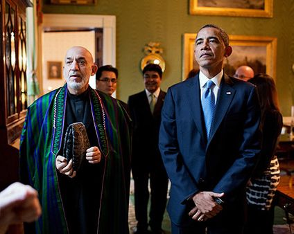 President Obama & Afghan President Karzai in Green Room Photo Print