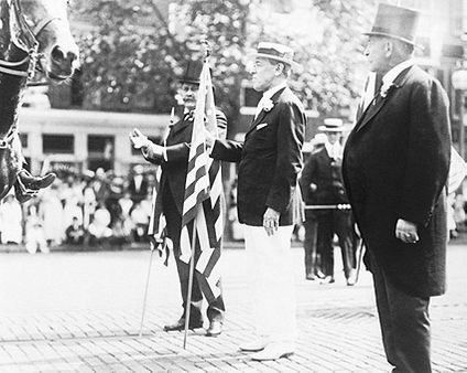President Woodrow Wilson & US Flag Parade Photo Print