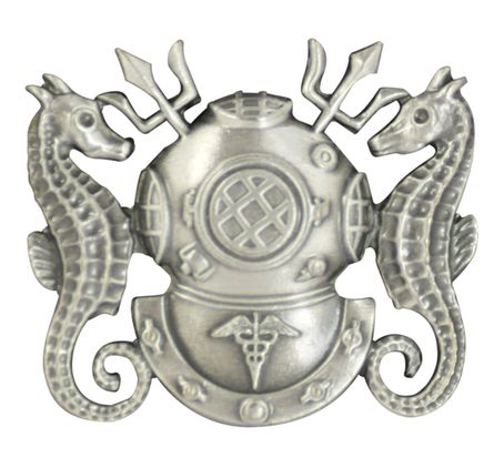 U.S. Navy Diving Medical Technician - Regulation Size Badge