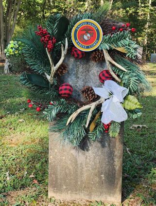 U.S. Marine Corps Headstone Wreath Hanger