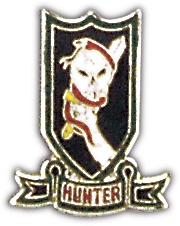 Vietnam Hunter Lapel Hat Pin