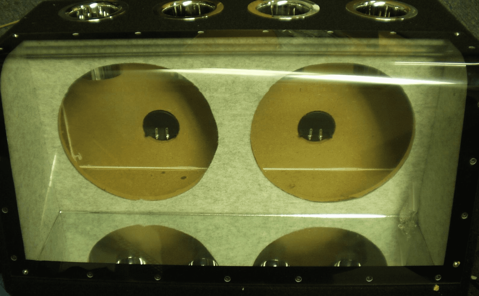 10" Mirrored Dual Bandpass w/ Plexiglass 