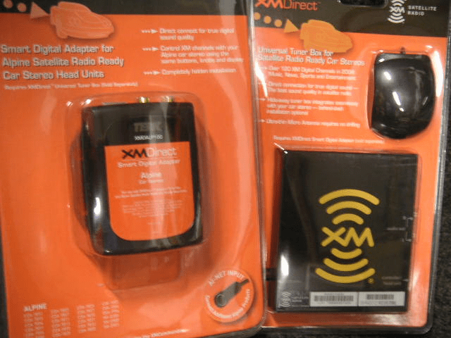 ALPINE XM SMART DIGITAL ADAPTOR & XM TUNER - [2pc Kit]