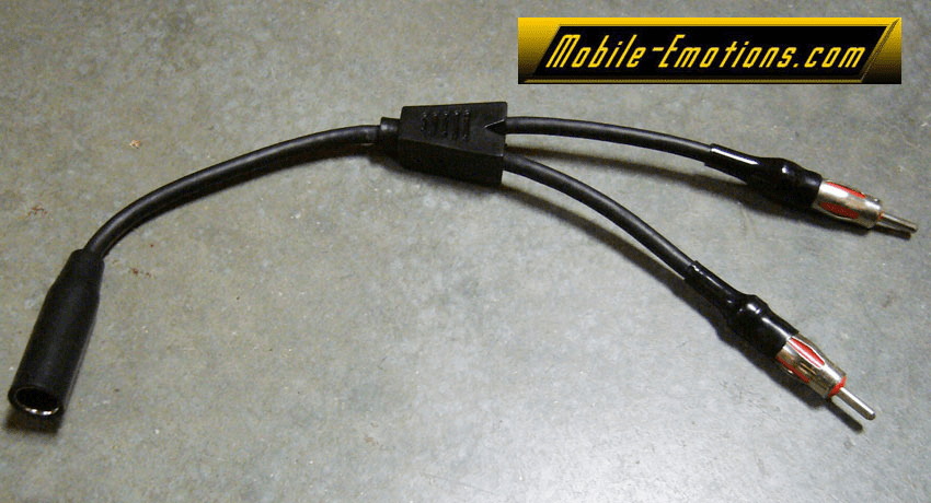 ANTENNA SPLITTER 2 MALE TO 1 FEMALE Y ADAPTOR PLUG