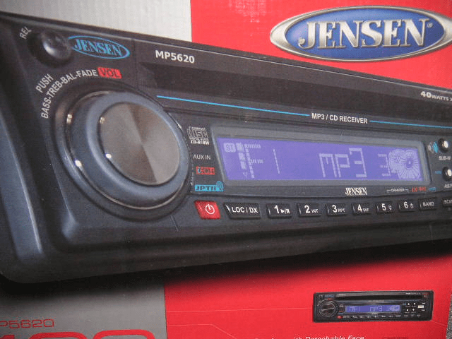 Jensen In-dash Stereo 2005 Mp3/Cd Player