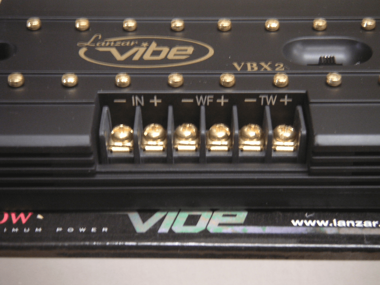 Lanzar VBX2   2 Way Passive Crossover