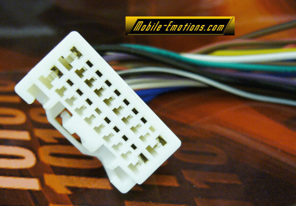 OEM Toyota & Lexus with Amplified System 2000 - UP (20PIN)