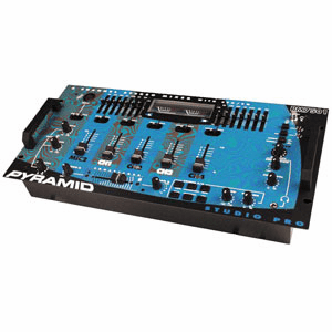 Pyramid PM7501     Professional DJ Mixer w/Sound Effects