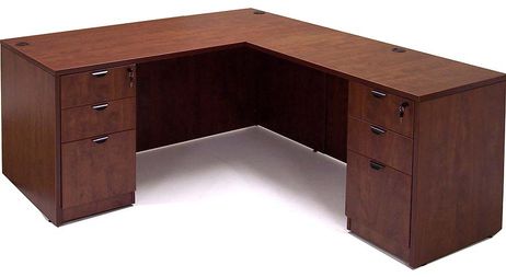 Cherry Laminate Manager's L-Desk