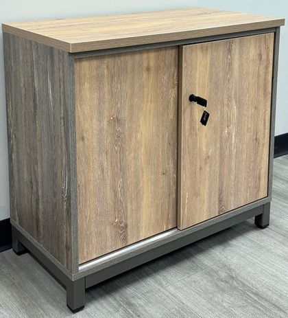 Desert Oak & Smoked Timber 32