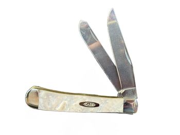 White Pearl Trapper