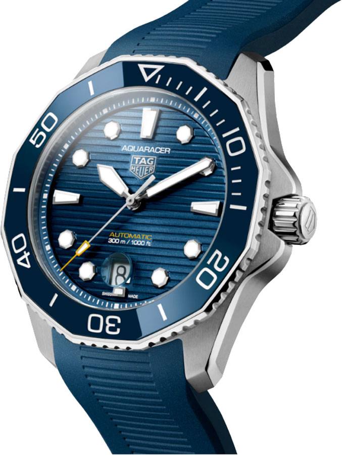Tag Heuer Aquaracer Professional Mens Watch