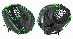 All-Star "The Keyhole" Youth Training Mitt CMT-KEY-Y (2026)