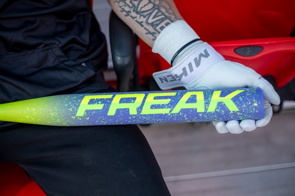 Miken Freak Splatter 1-Piece Maxload Slowpitch Bat USSSA MSU6FRK1L (2026)