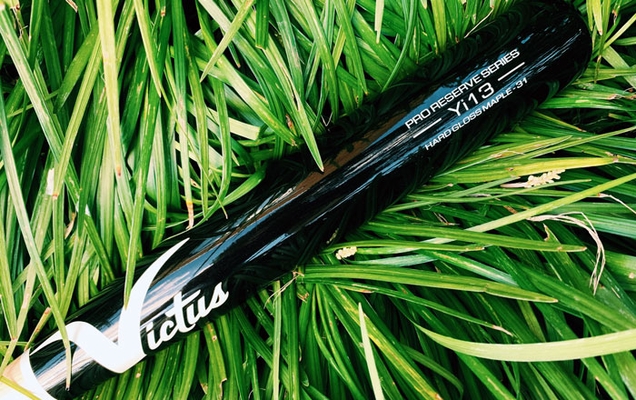 Victus YI13 Youth Pro Reserve Maple Bat VYRWMYI13-N-BK (2021)