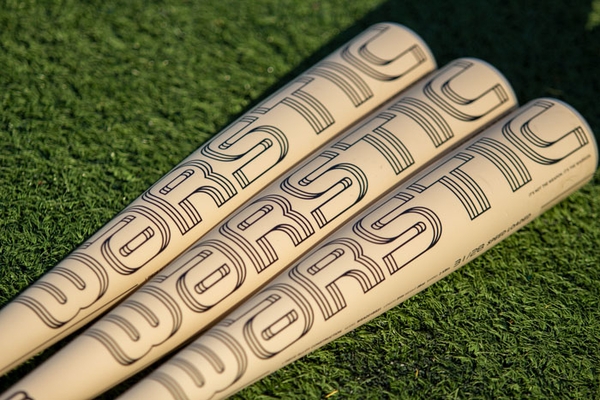 Warstic Bonesaber 2-5/8" Big Barrel USSSA Bat WSBNSBRSL8 -8oz (2021)