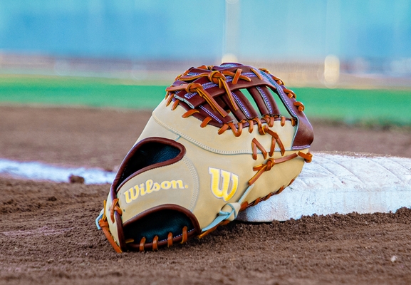Wilson A2000 Series 1673 13" First Base Mitt WBG0640 (2027)