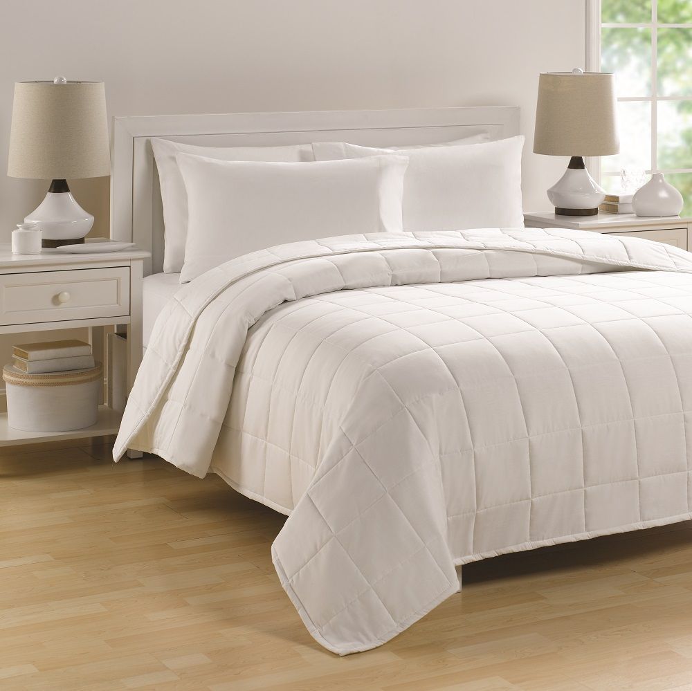 Martex Basics Down Alternative Quilted ComforterFull Size