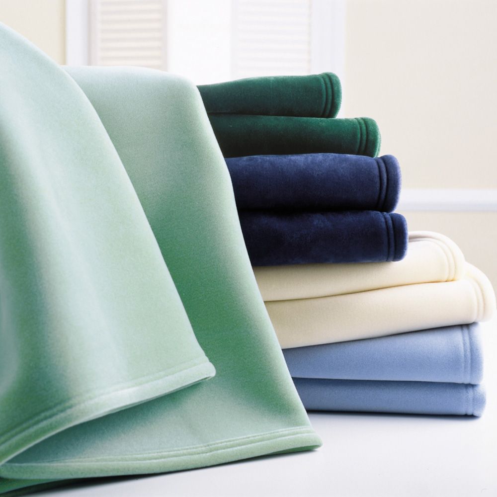 Vellux Classic Blankets (Carton of 4)