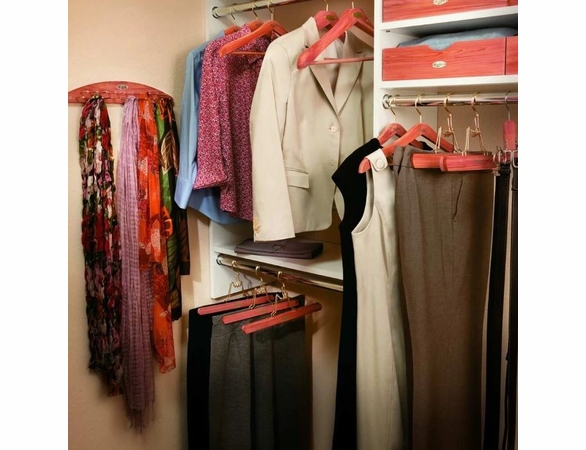 Cedar Mountable Belt Rack