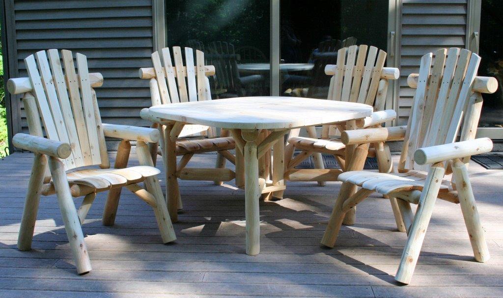 Cedar Wood LogStyle Dining Set with Chairs