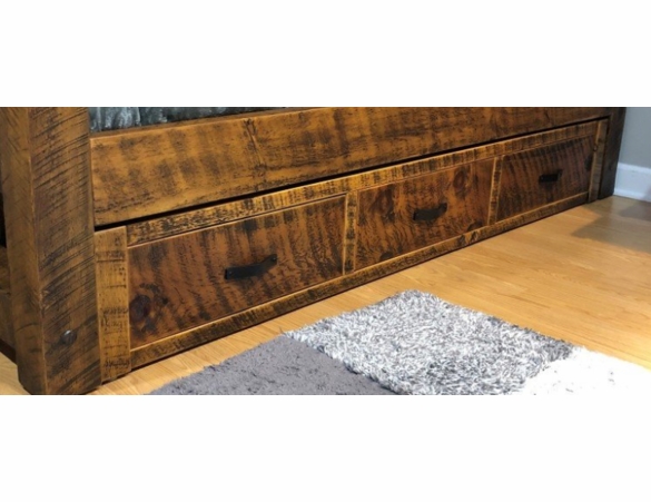 Richmond Rough Sawn Basilica Bed