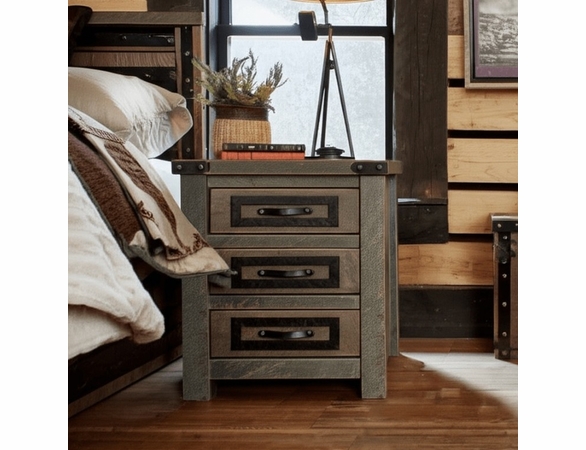 Stonebrook Lodge 3 Drawer Nightstand