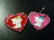 HELLO KITTY COLOR HEARTS - LARGER SIZE HELLO KITTY COLOR HEARTS - LARGER SIZE