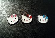 HELLO KITTY TINY PET ID HELLO KITTY TINY PET ID