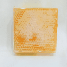 11oz Natural Comb Honey