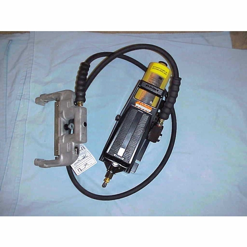 3M 4030 Foot Pump W/Hose And Crimp Head Repaired