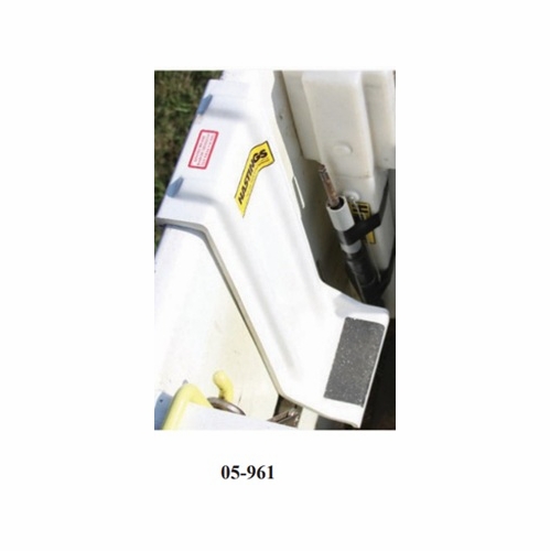 HASTINGS 05-961 Fiberglass Bucket Step