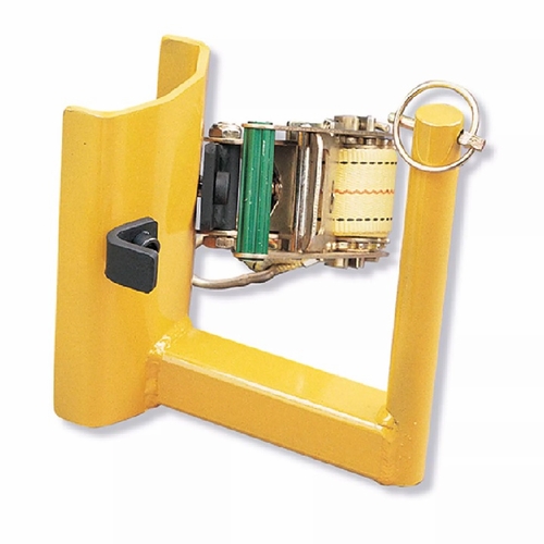 Jameson 70-104 Pole Mount Corner Bracket - Quad