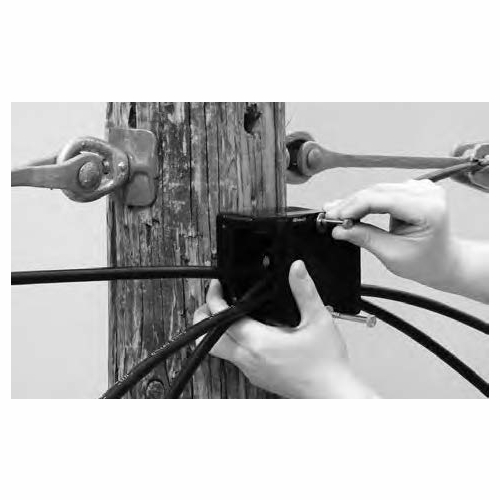 PLP 8003474 COYOTE RUNT ADSS MOUNTING BRACKET