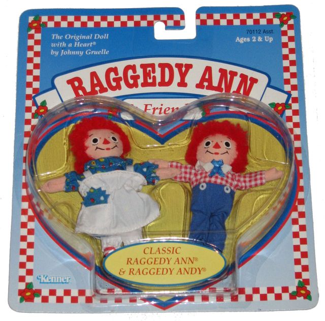 Raggedy Ann & Andy Classic Dolls Play Set by Kenner / Hasbro