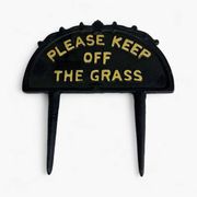Please Keep Off the Grass Sign Cast Iron Garden Stake