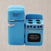 Salt & Pepper Shakers