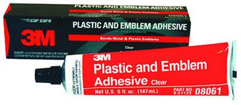 3M Clear Plastic and Emblem Adhesive (5 oz)